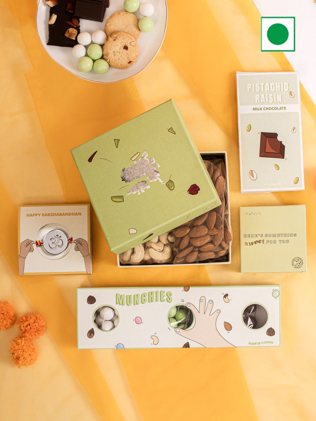 

Confetti Gifts 7-Pcs Festive With Assorted Gift Hamper, White