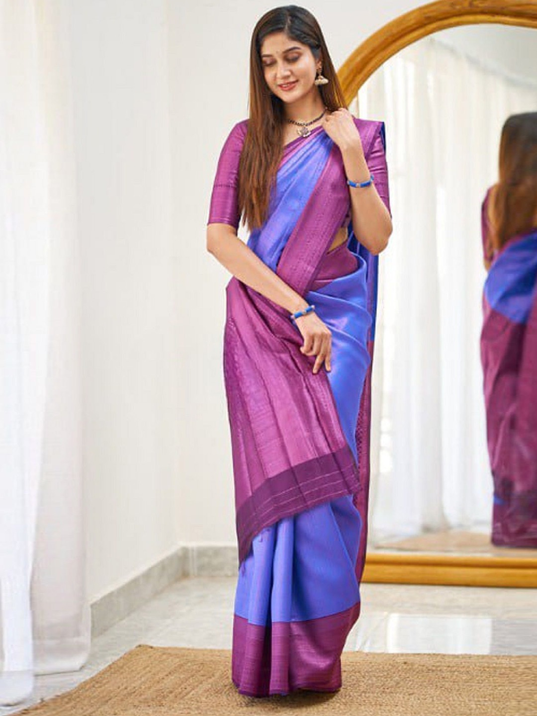 

LADY SHOPI Woven Design Pure Silk Banarasi Saree, Purple
