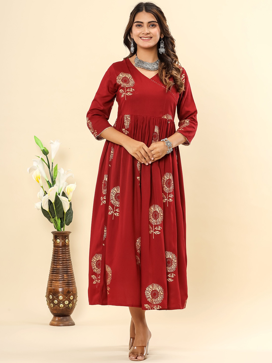 

Shedika V Neck Floral Printed Anarkali Kurta, Maroon