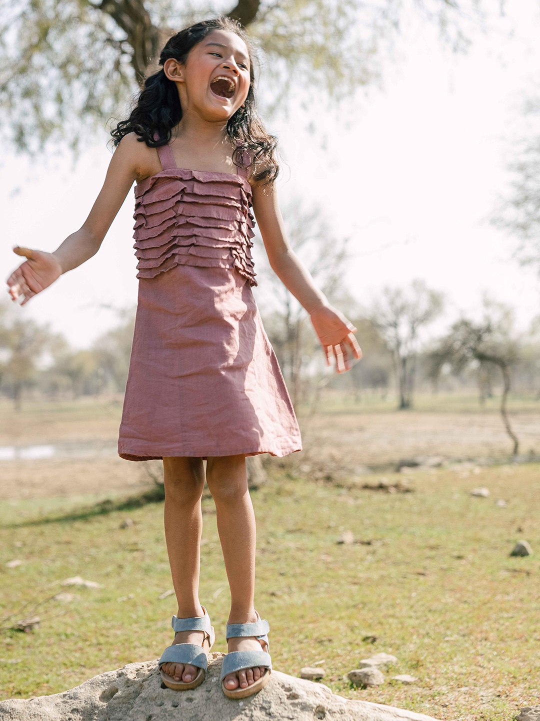 

CHI LINEN CLOTHING Girls Shoulder Straps Sleeveless Linen A-Line Knee Length Dress, Pink