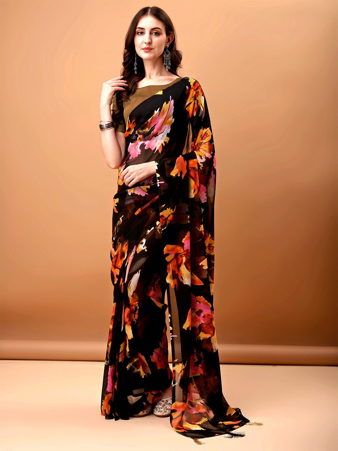 

KAZIA Pure Georgette Ready to Wear Floral Tassel Saree, Black