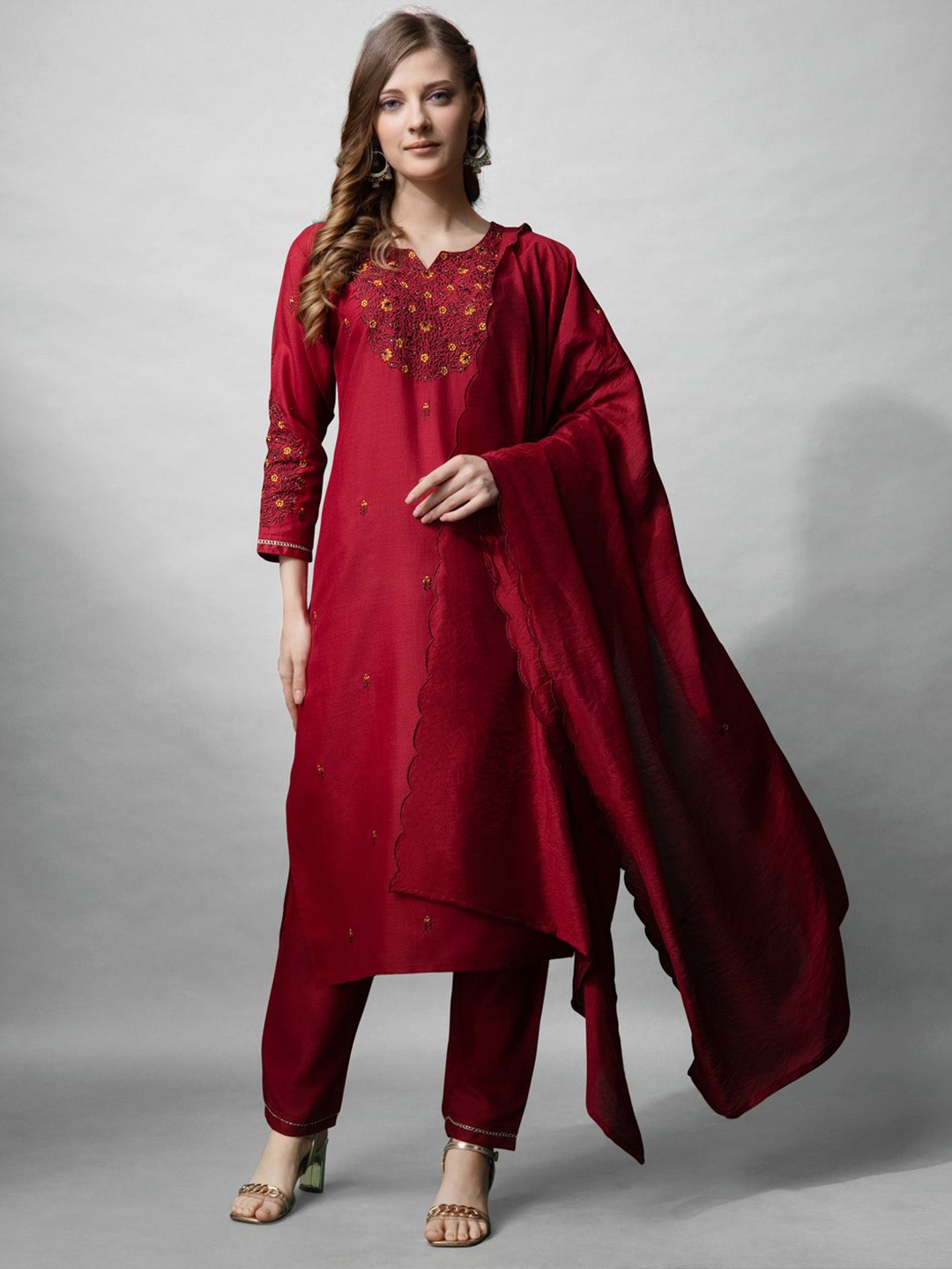 

devkison Designer Floral Embroidered Thread Work Straight Kurta With Trousers & Dupatta, Maroon