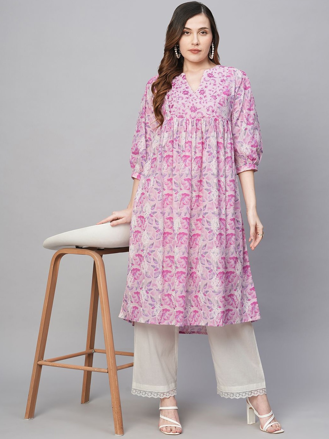 

RATAN Floral Printed Notch Neck Pure Cotton Anarkali Kurta, Pink