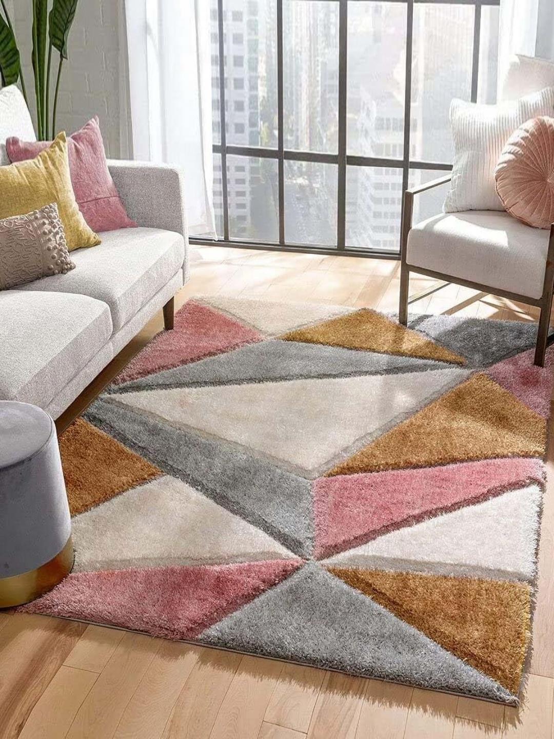 

IMRA CARPET Rose & Brown Geometric Shaggy Carpet