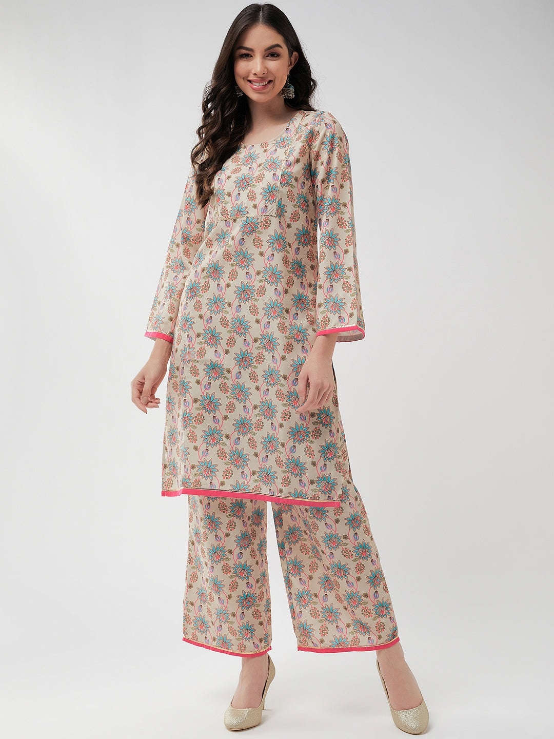 

Pannkh Floral Printed Round Neck Straight Kurta With Palazzos, Beige