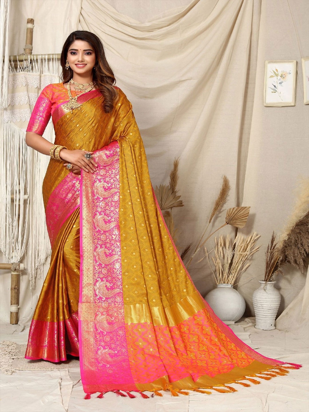 

LADY SHOPI Woven Design Zari Kanjeevaram Saree, Mustard