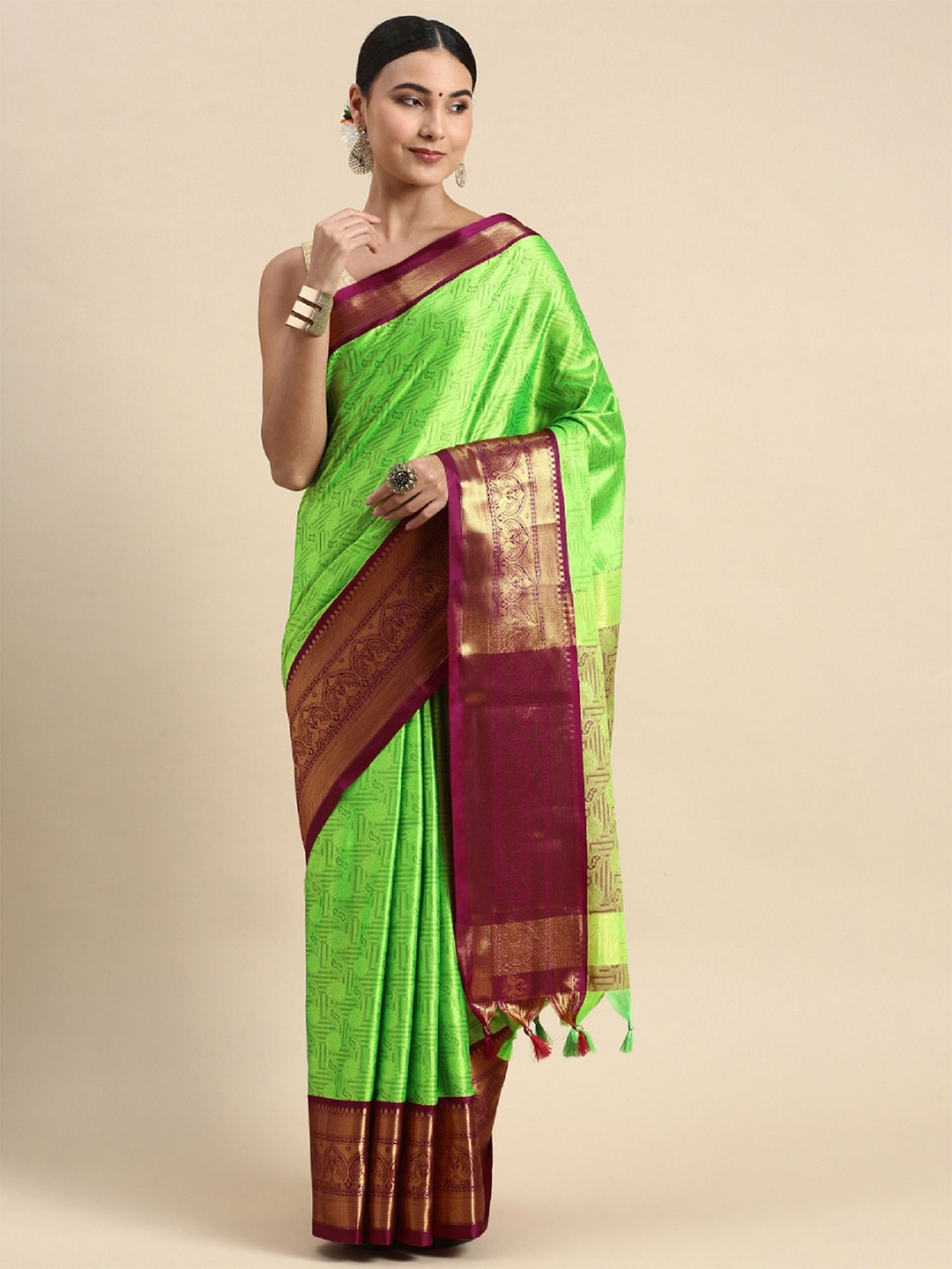 

LADY SHOPI Zari Woven Banarasi Saree, Green