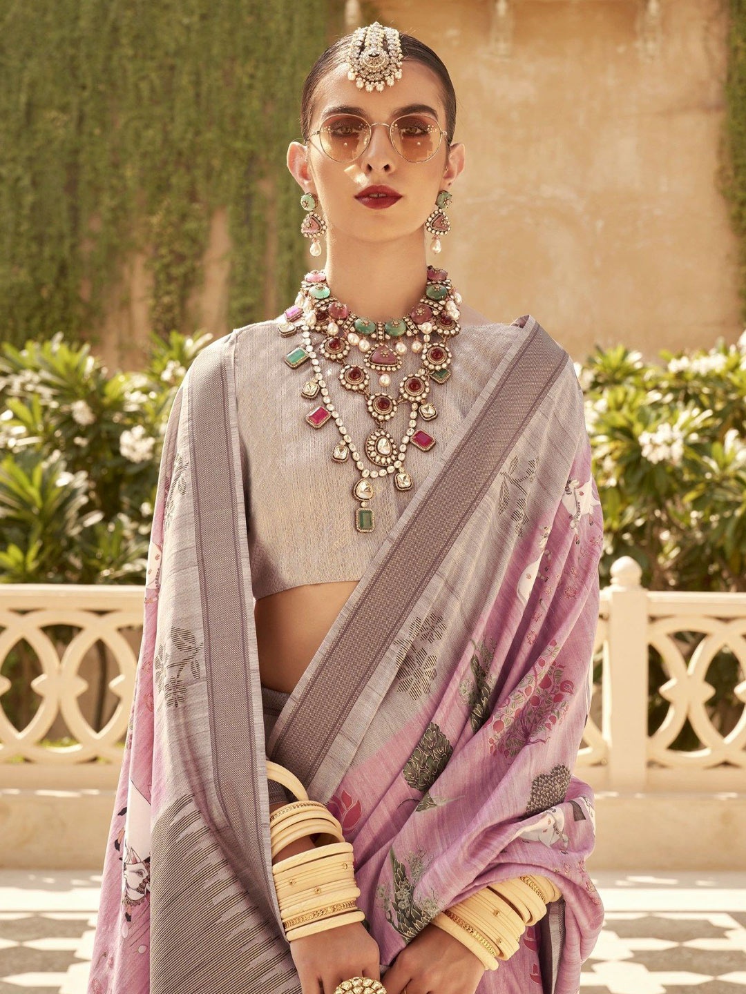 

MySilkLove Women Floral Printed Banarasi Saree, Pink