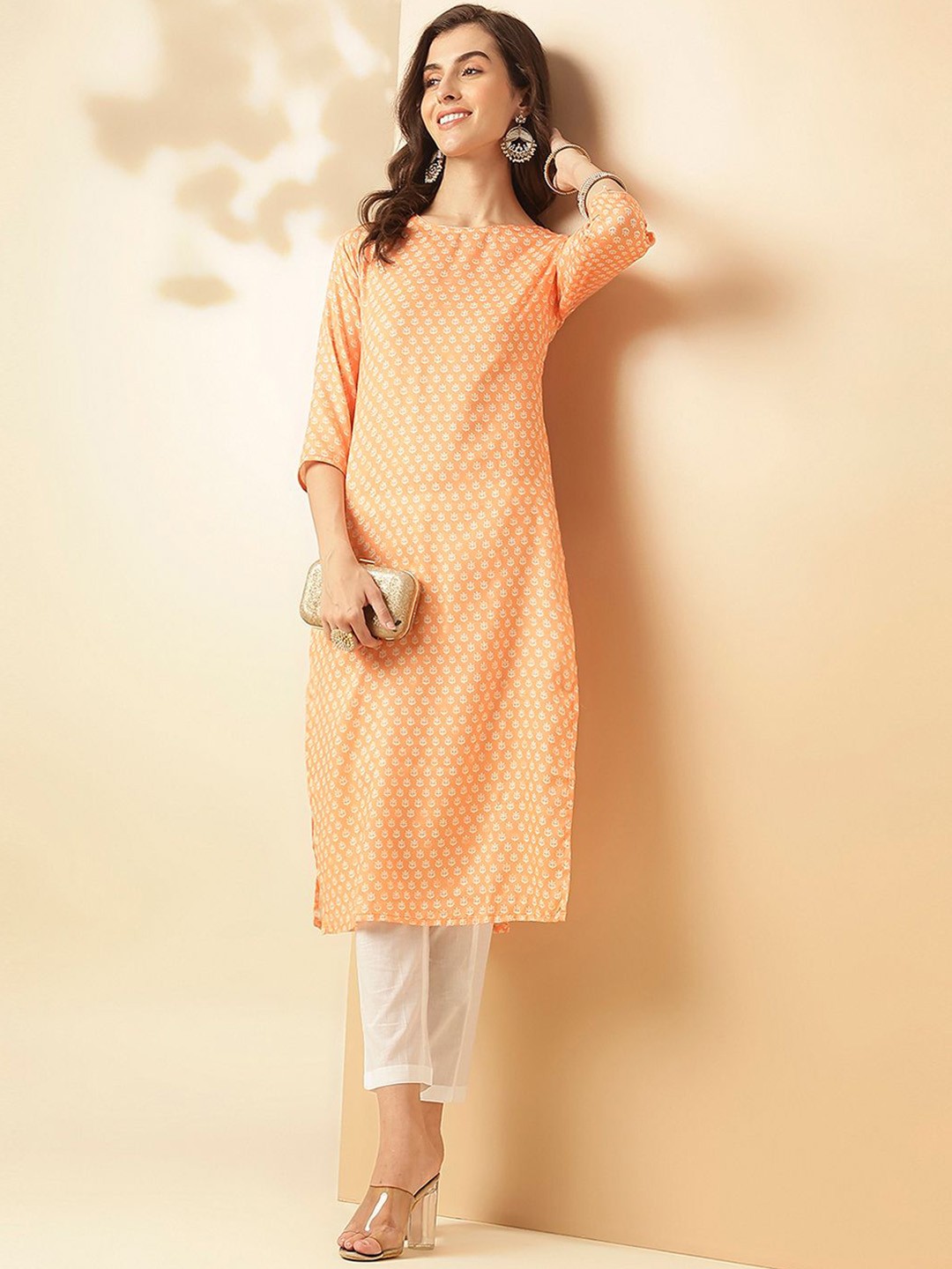 

Saanjh Women Ethnic Motifs Printed Regular Kurta with Trousers, Orange