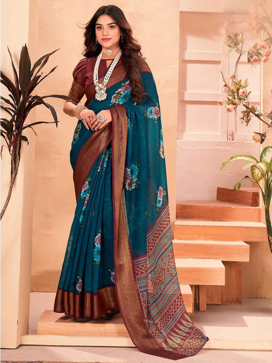 

Anouk Zari Woven Floral Sungudi Saree, Blue