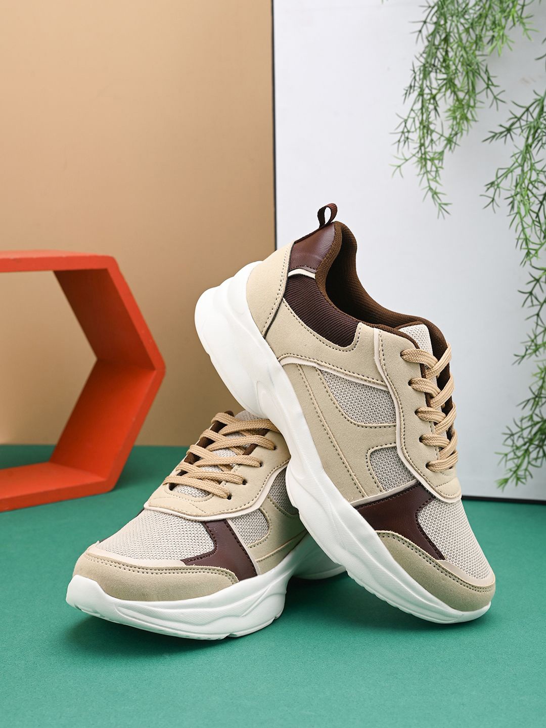 

The Roadster Lifestyle Co Women Round Toe Lightweight Casual Sneakers, Cream