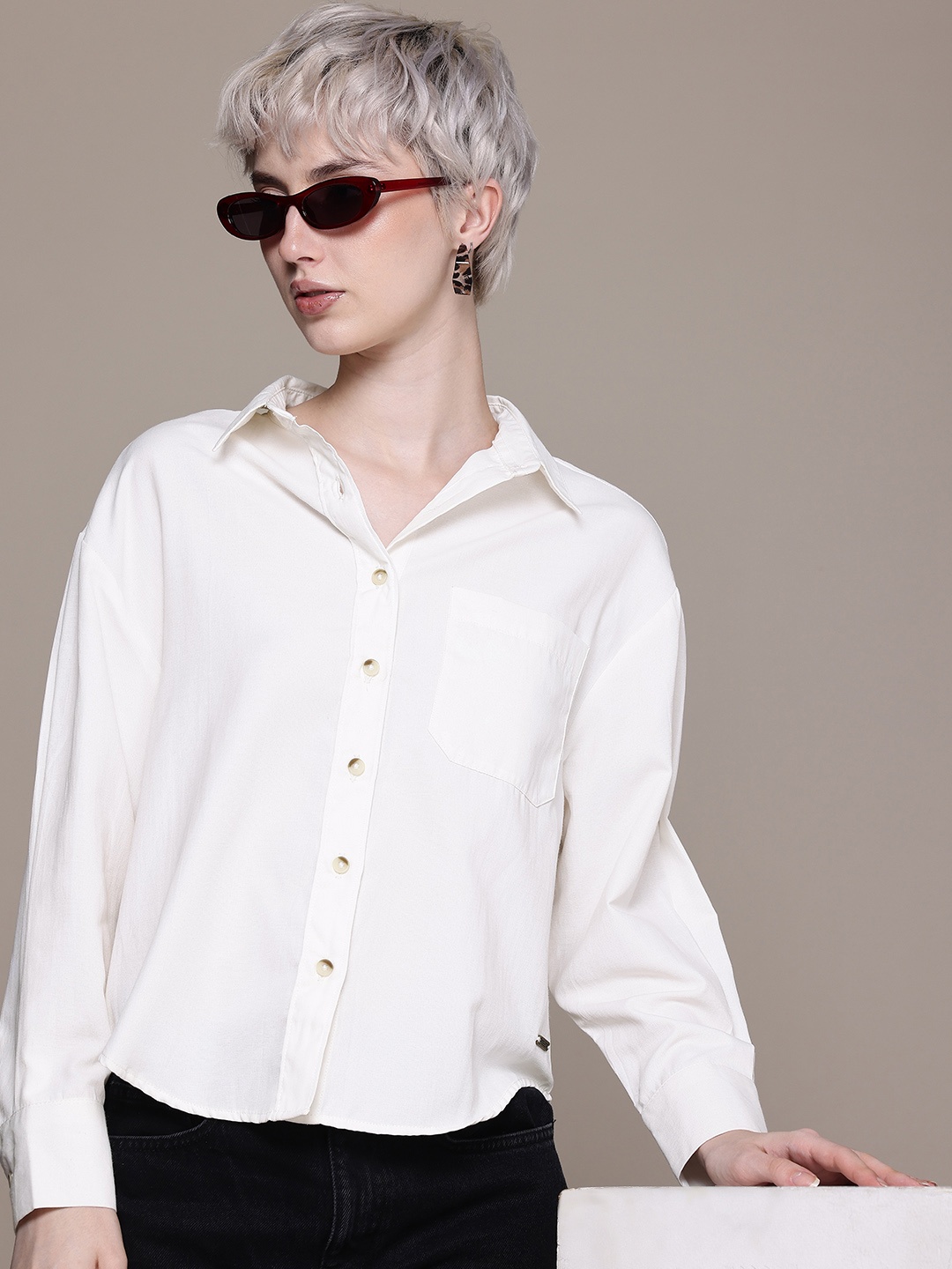 

Roadster Women Casual Shirt, White