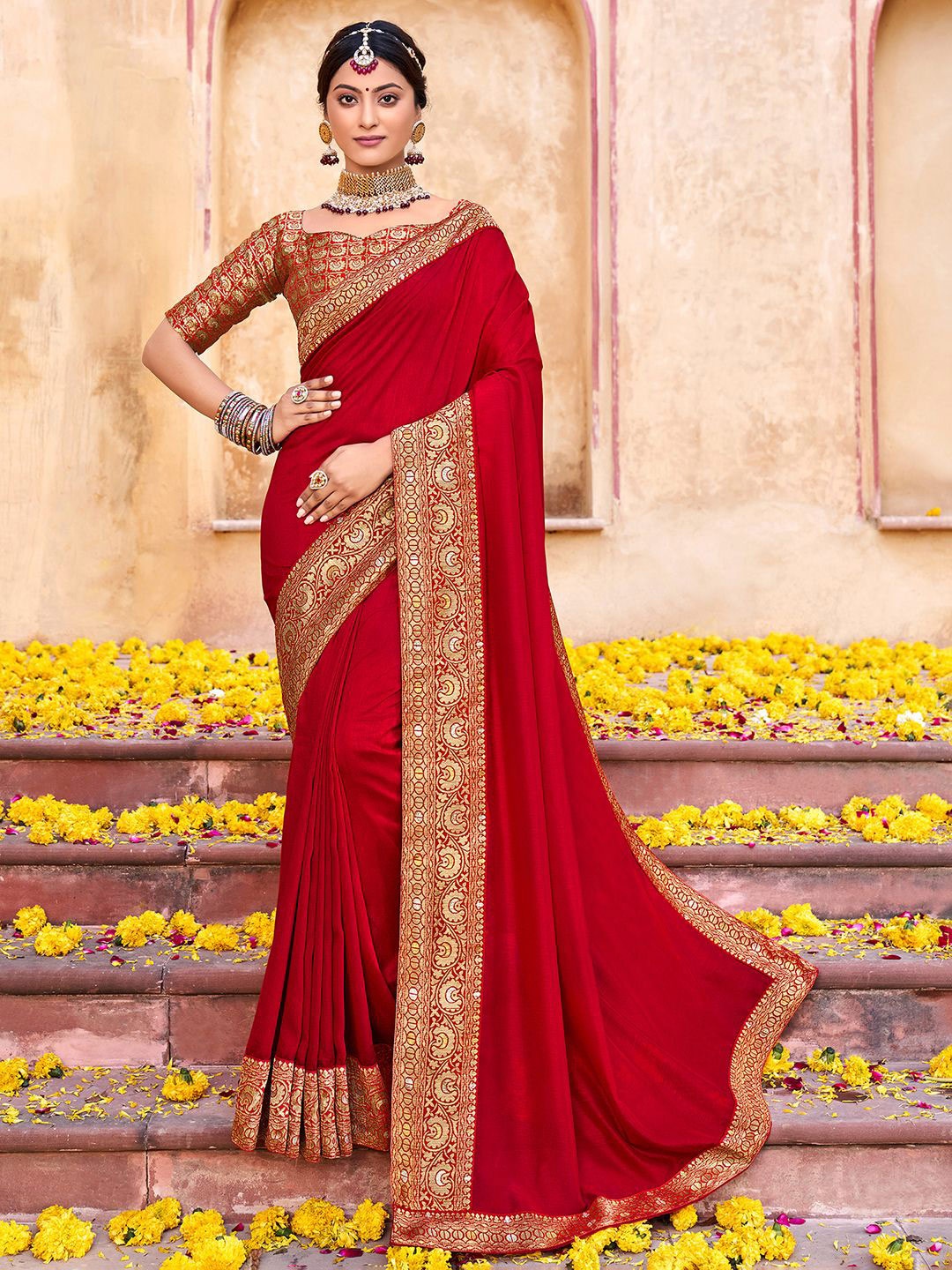 

Anouk Women Ethnic Embellished Saree, Red