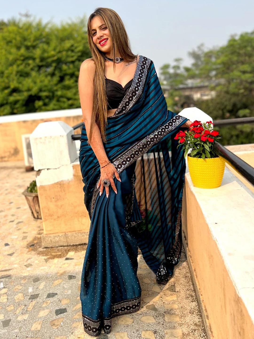 

Anouk Striped Sequinned Beads and Stones Saree, Blue