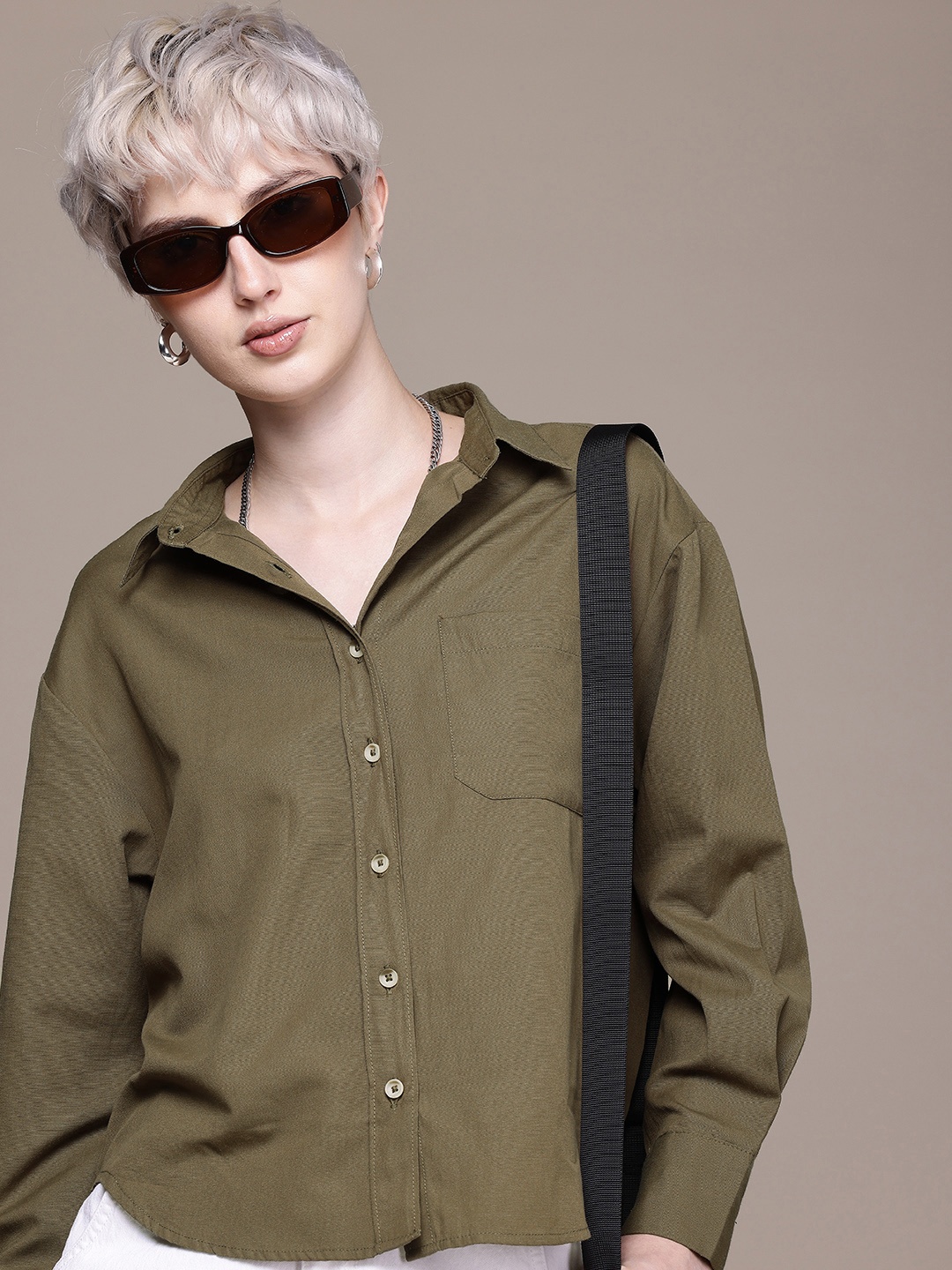 

Roadster Solid Oversized Casual Shirt, Olive