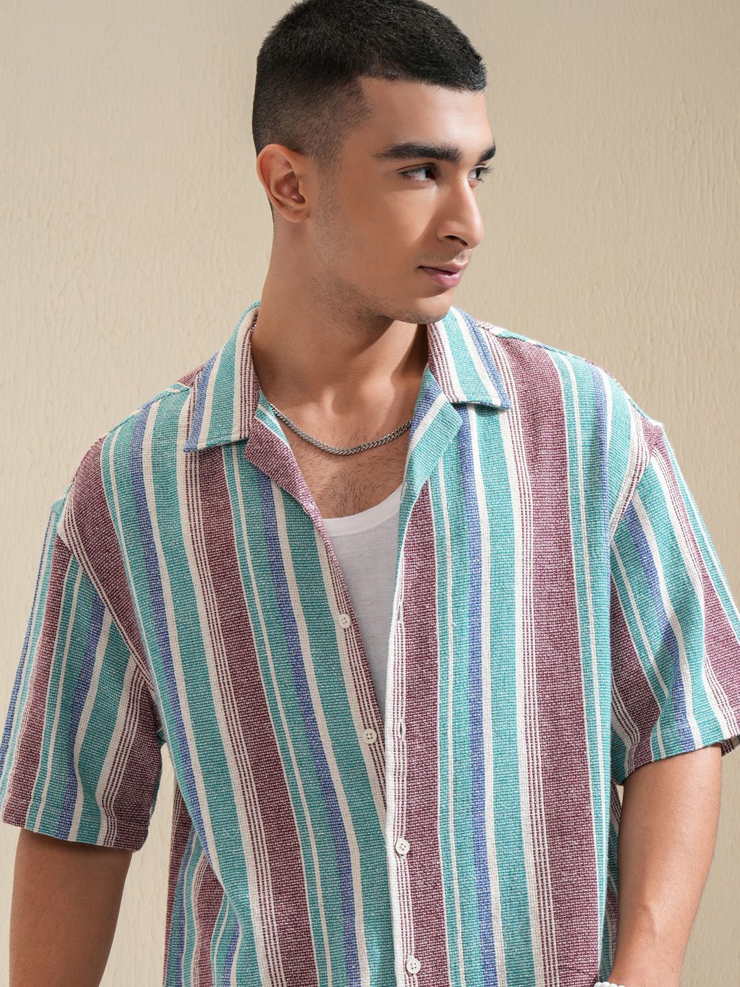 

HIGHLANDER Men Multi Stripes Opaque Striped Casual Shirt