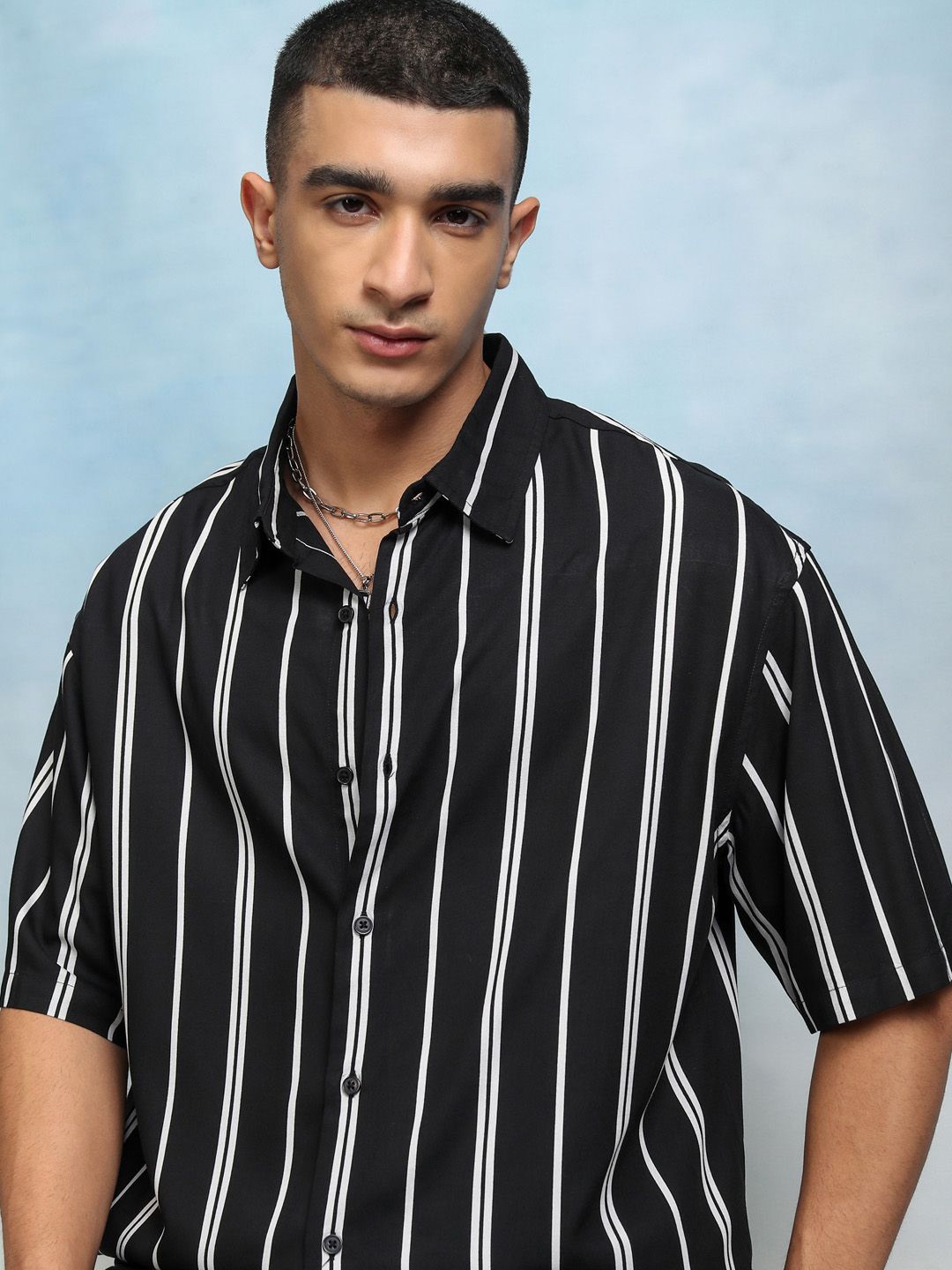 

HIGHLANDER Men Opaque Striped Casual Shirt, Black