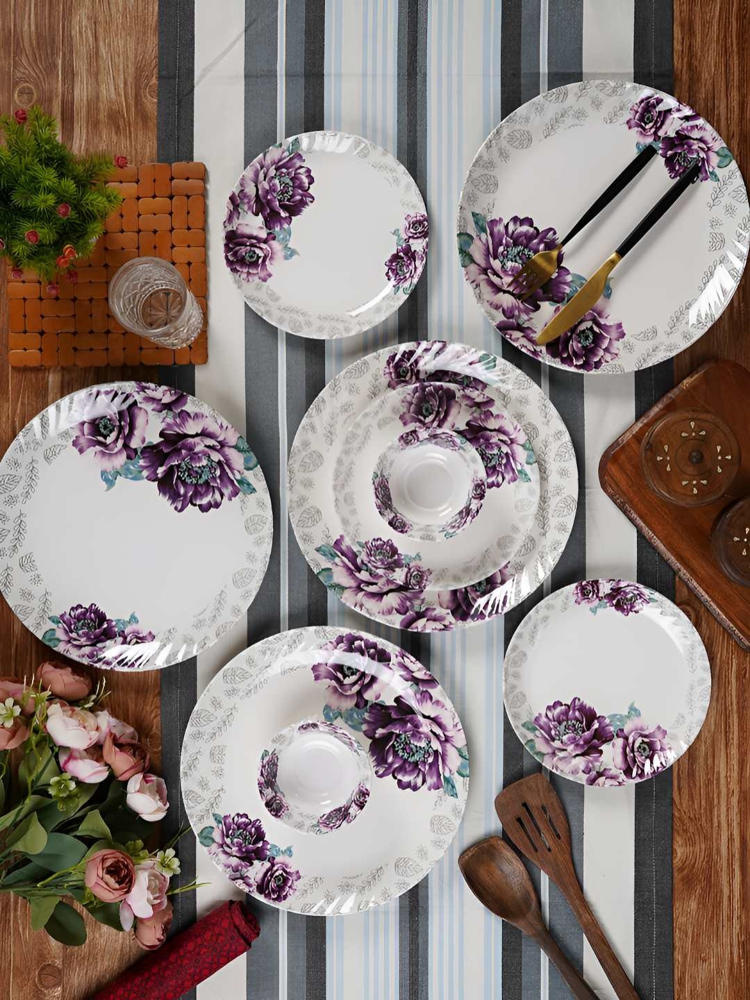 

CDI White & Purple 18 Pieces Floral Printed Melamine Glossy Dinner Set