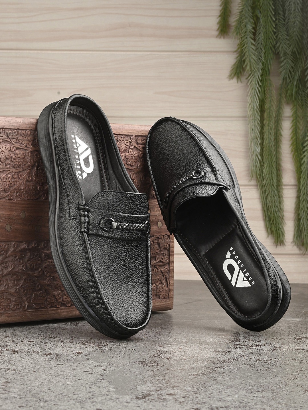 

aadi Men Round Toe Comfort Insole Loafers With Buckles, Black
