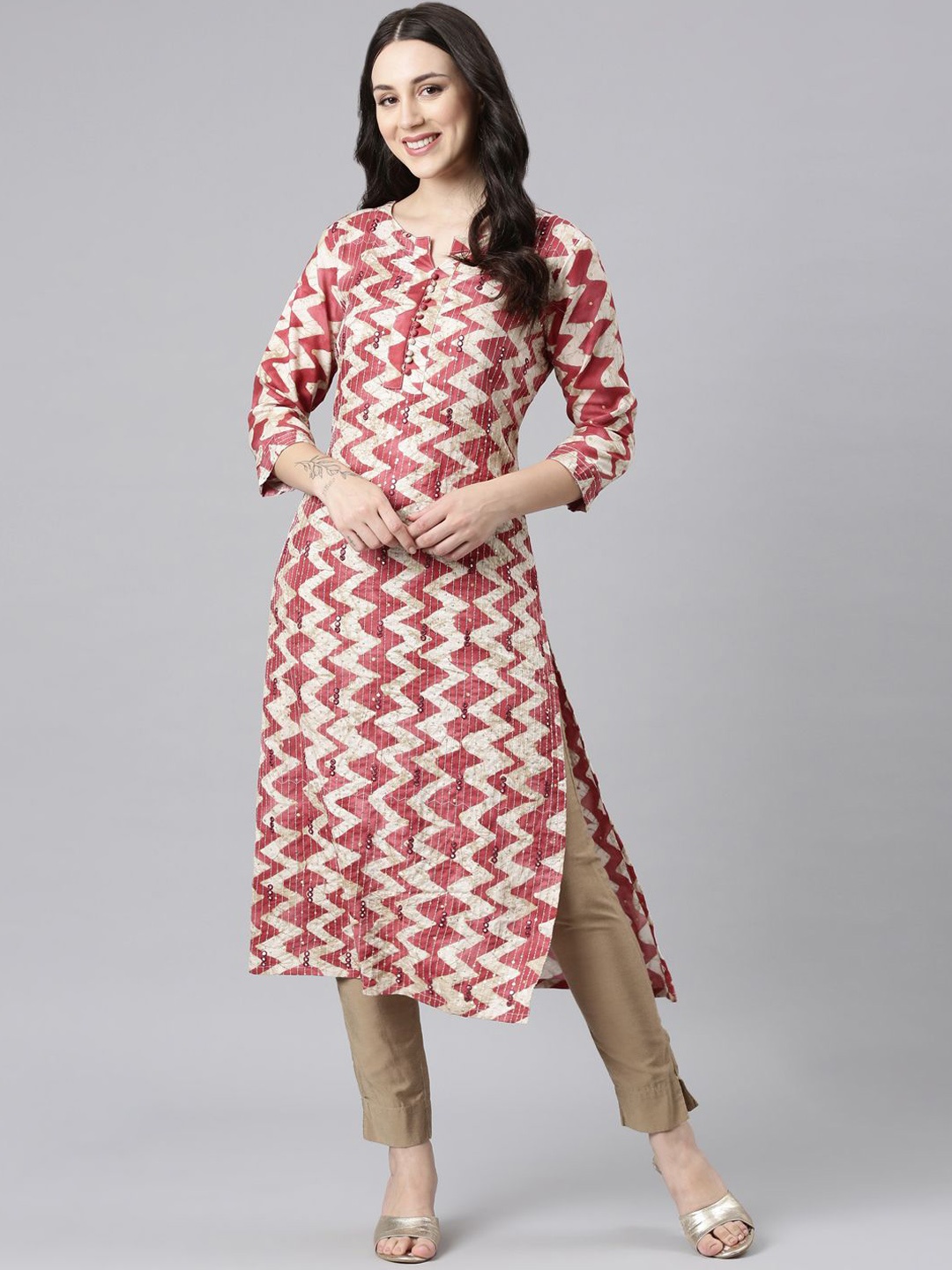 

Neerus Notch Neck Geometric Thread Work Straight Kurta, Orange