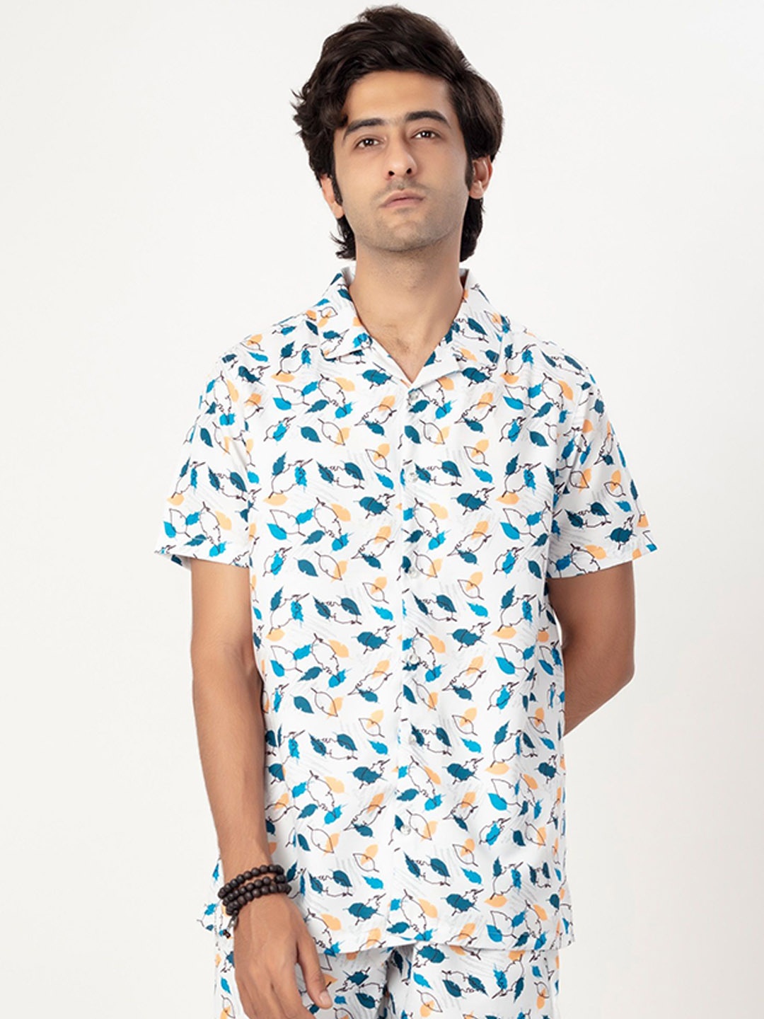 

Gavin Paris Printed Short Sleeves Shirt & Shorts, White