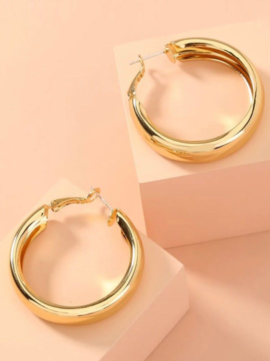

DressBerry Gold-Plated Stainless Steel Circular Hoop Earrings