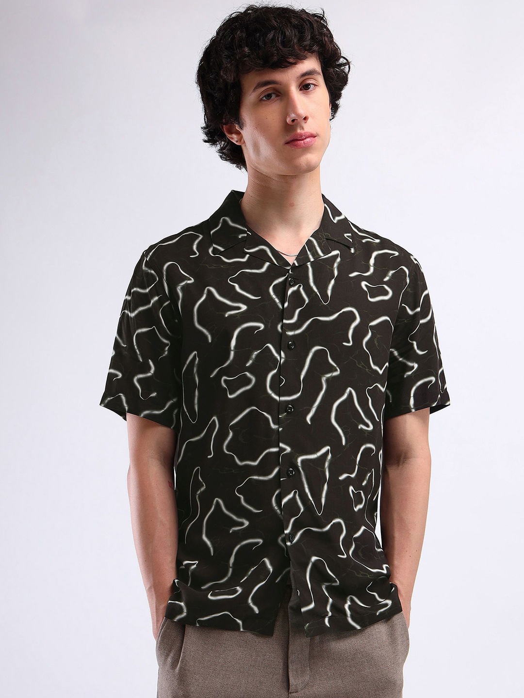 

Flying Machine Men Abstract Print Cuban Collar Shirt, Black