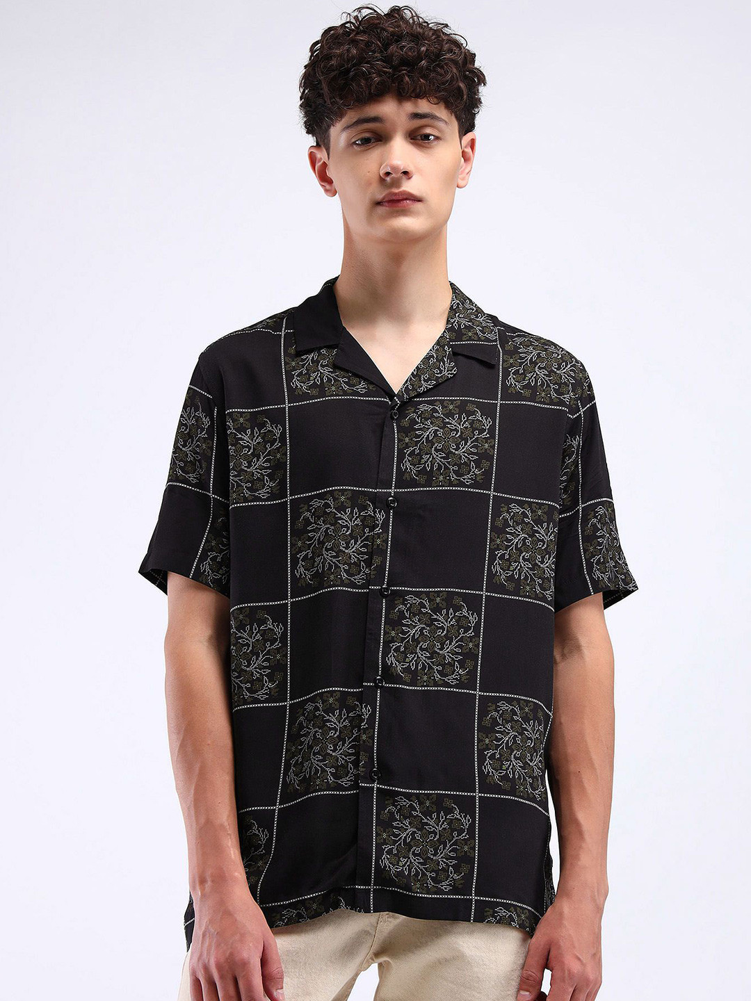 

Flying Machine Men Cuban Collar Cotton Shirt, Black