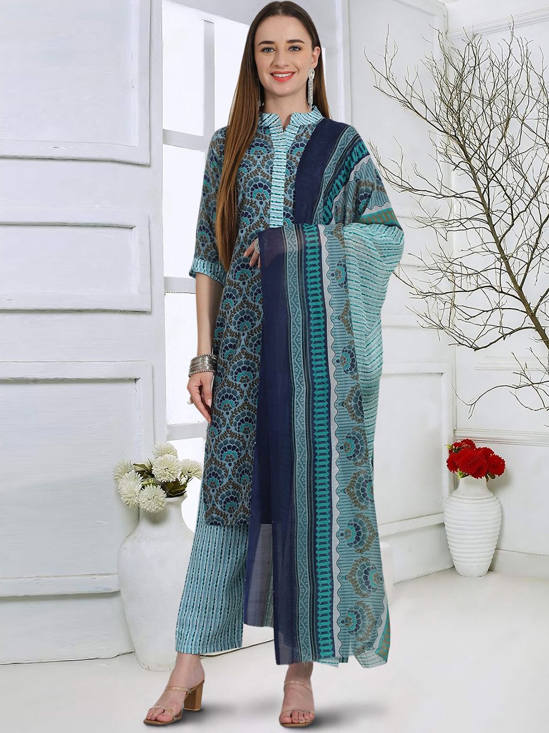 

7Threads Floral Printed Mandarin Collar Pure Cotton Straight Kurta With Trouser & Dupatta, Teal