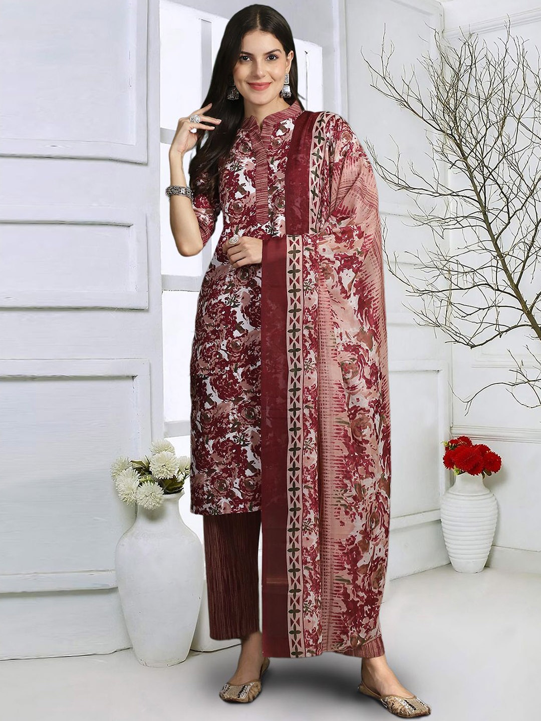 

7Threads Floral Printed Regular Pure Cotton Straight Kurta With Trousers & Dupatta, Maroon