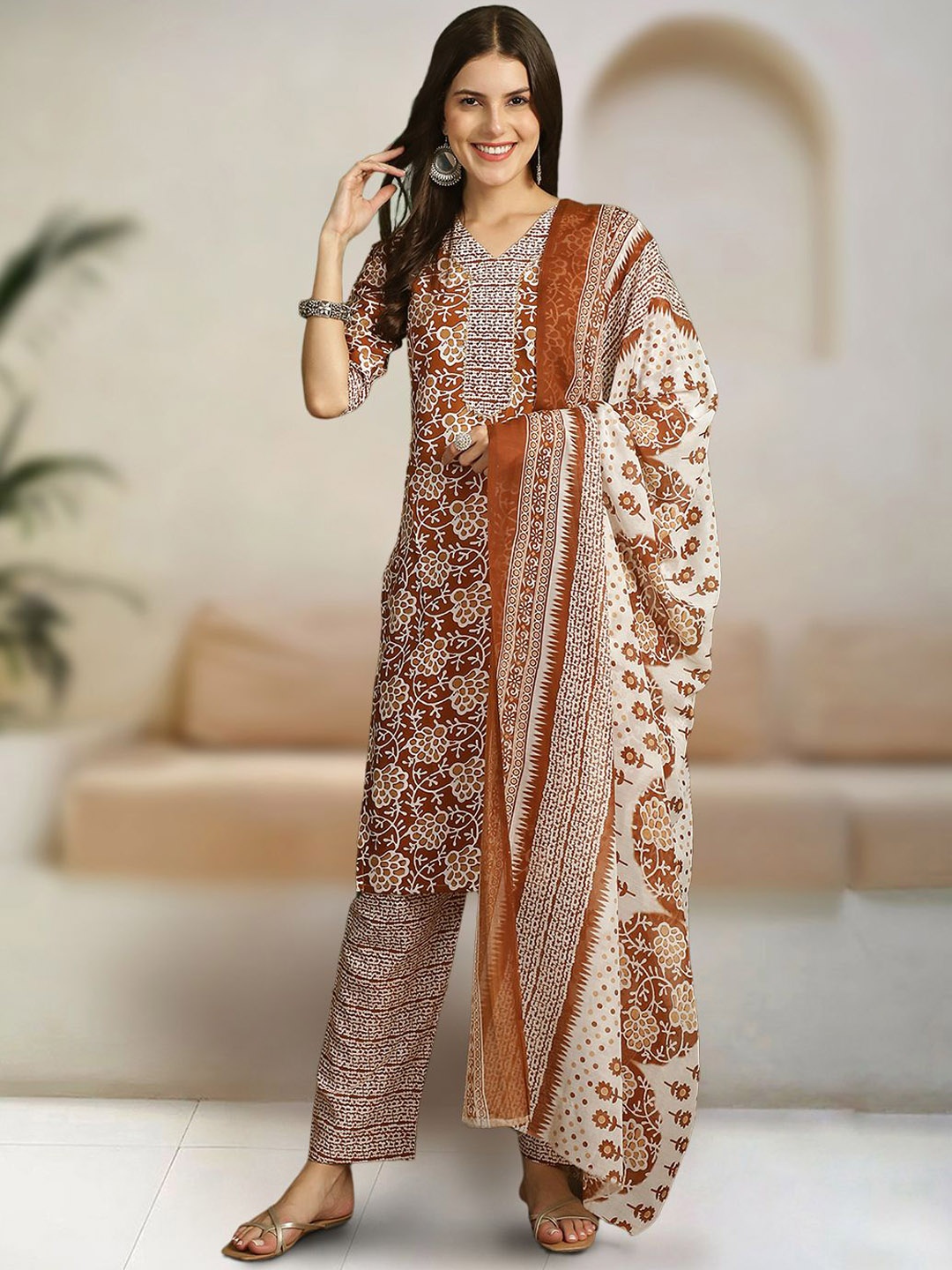 

7Threads Floral Printed Regular Pure Cotton Straight Kurta With Trousers & Dupatta, Rust