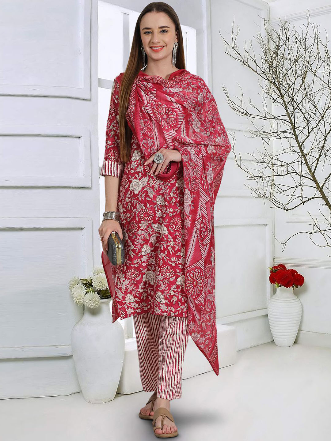 

7Threads Floral Printed Pure Cotton Straight Kurta With Trousers & Dupatta, Pink