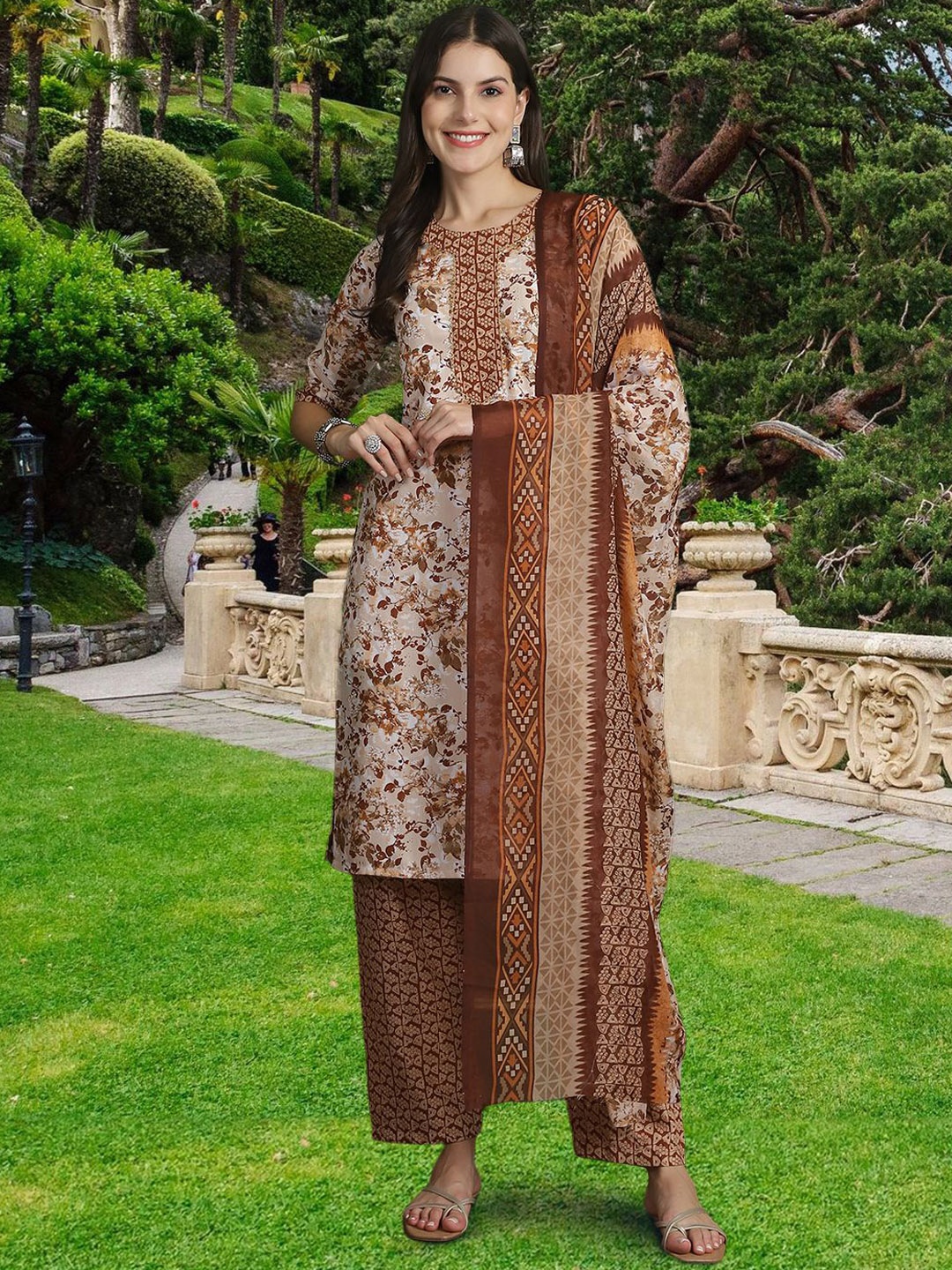 

7Threads Floral Printed Regular Pure Cotton Straight Kurta With Trousers & Dupatta, Beige