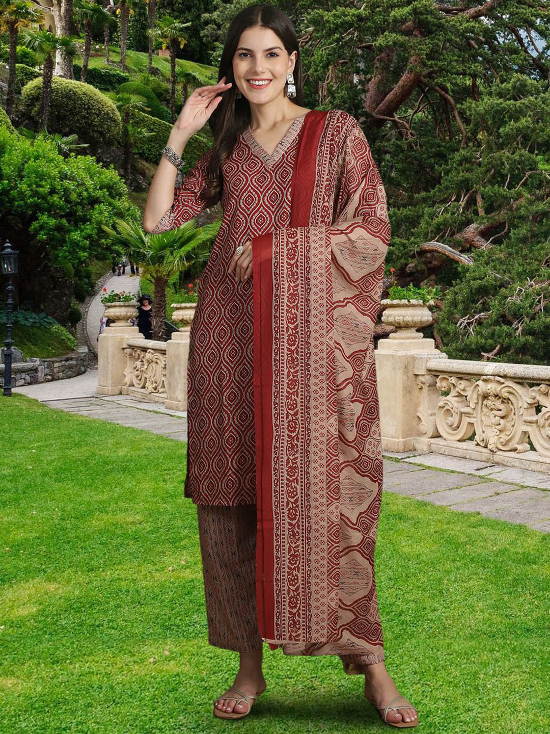 

7Threads Ethnic Motifs Printed Pure Cotton Straight Kurta With Trouser & Dupatta, Maroon