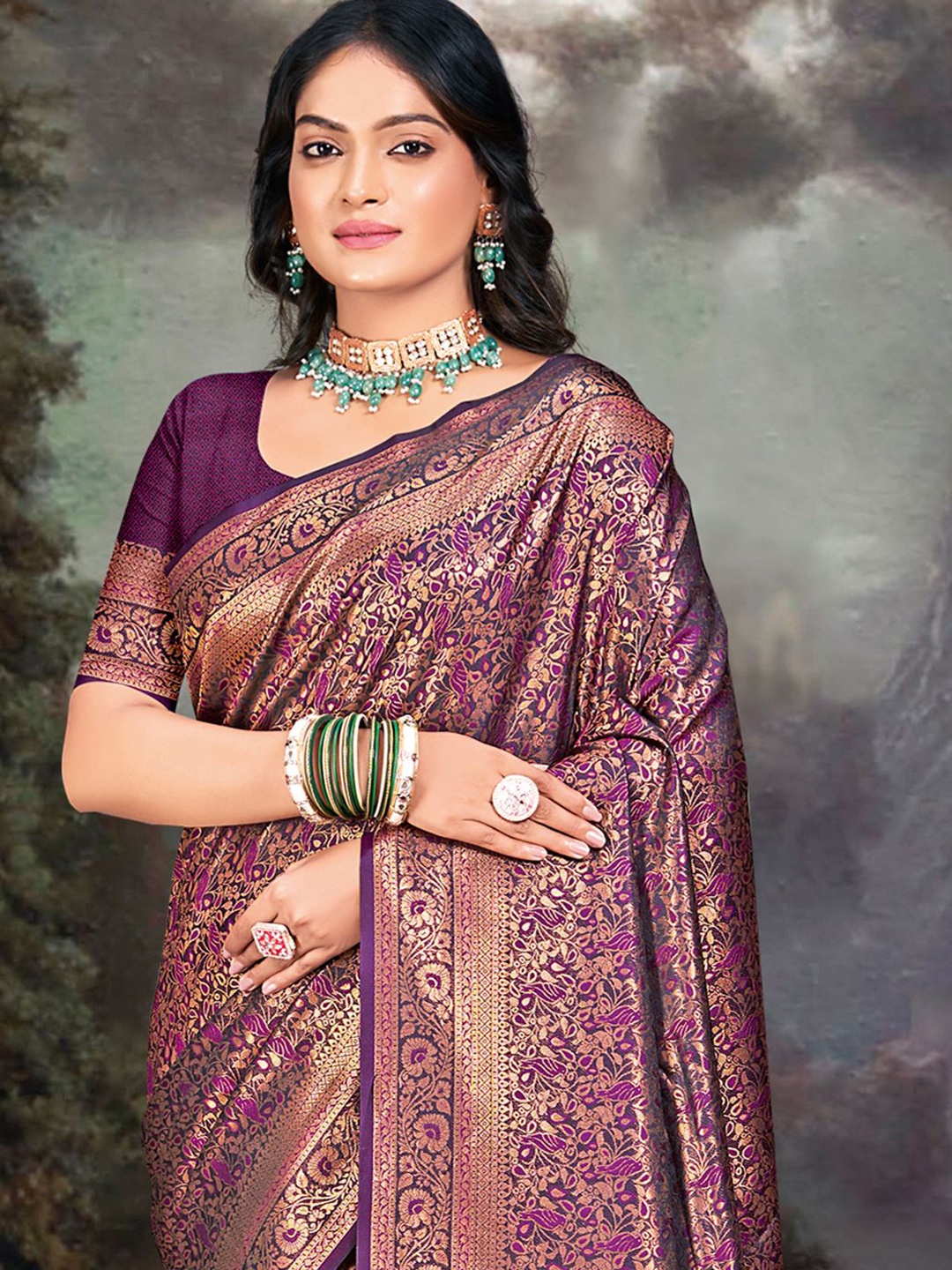 

Exclusiva Woven Design Zari Banarasi Saree, Purple