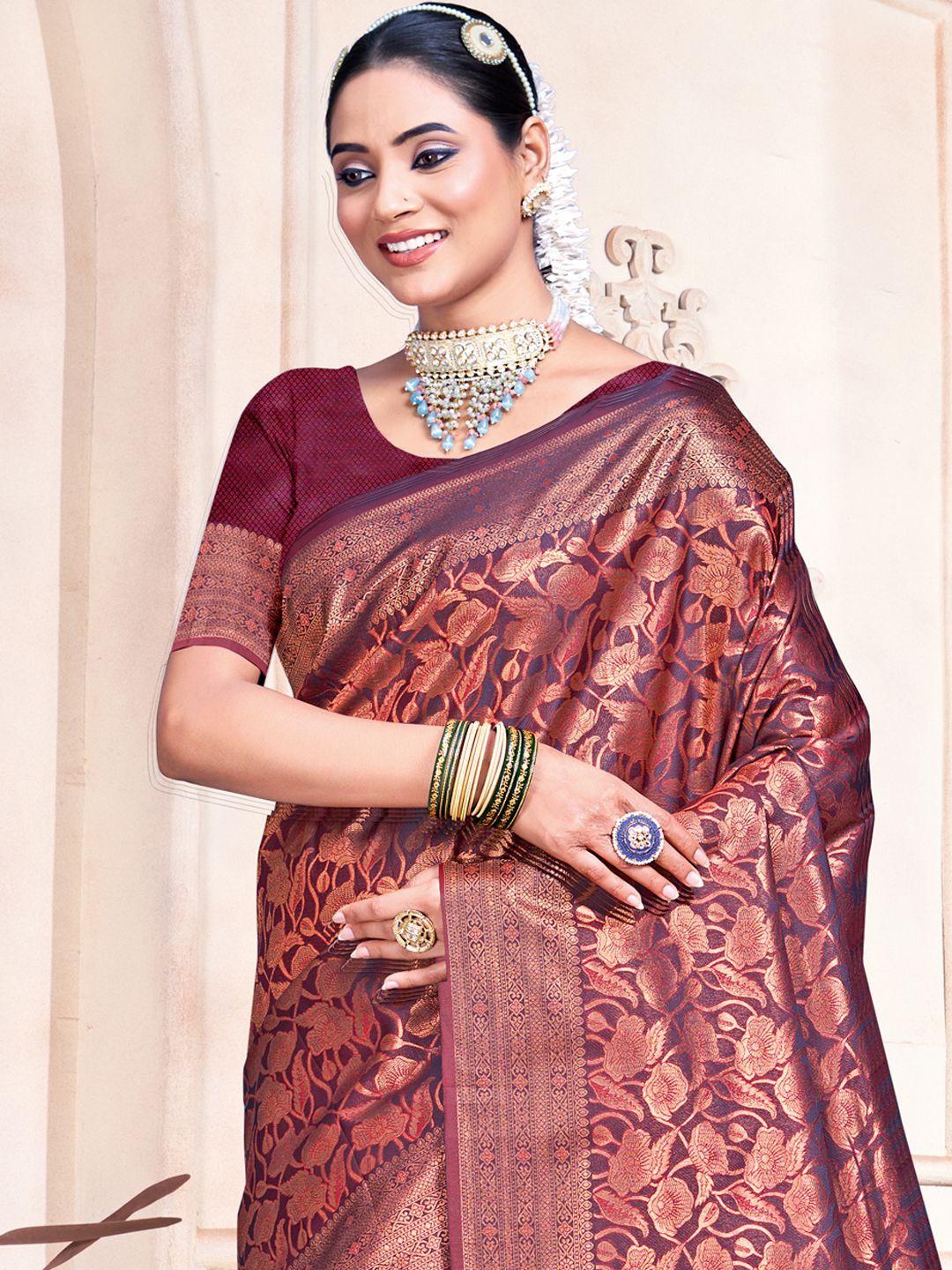 

Exclusiva Woven Design Zari Banarasi Saree, Maroon