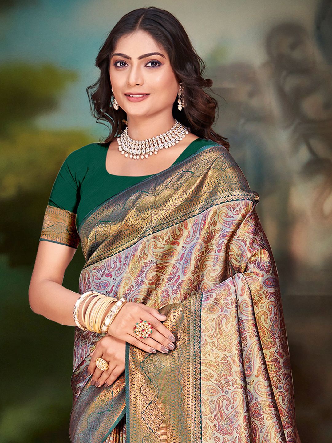 

Exclusiva Silk Blend Woven Design Zari Festive Saree, Brown