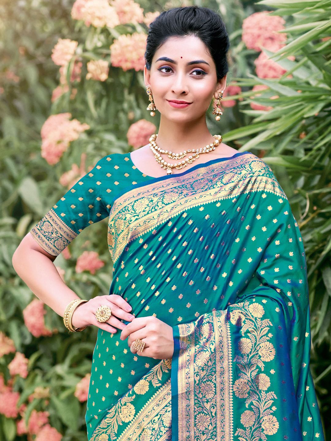 

Exclusiva Ethnic Motifs Zari Saree, Sea green
