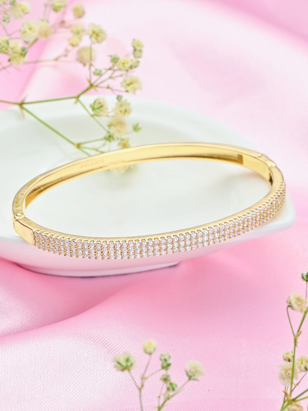 

Zavya 925 Sterling Silver Gold-Plated Cubic Zirconia Cuff Bracelet