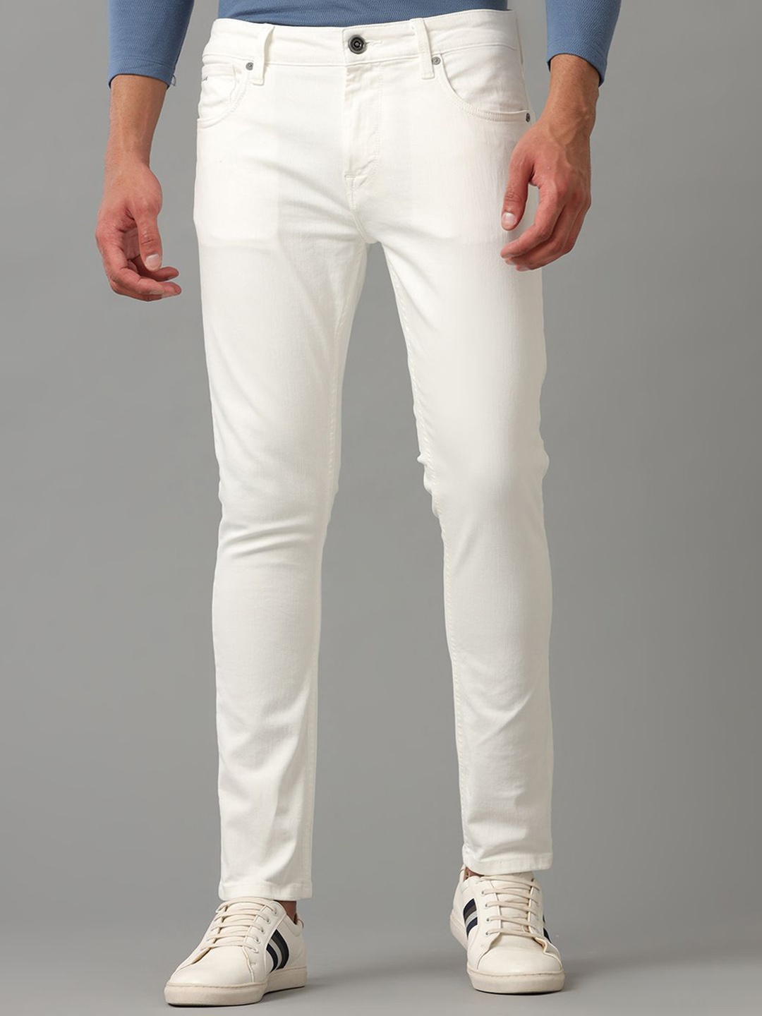 

Voi Jeans Men Comfort Skinny Fit Mid-Rise Cotton Stretchable Jeans, White