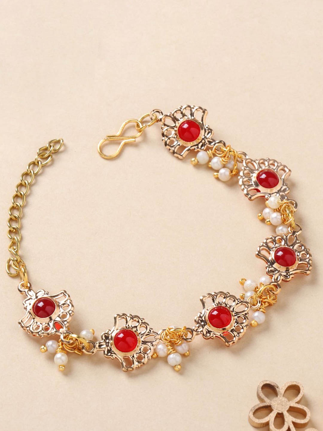 

Floweraura Wraparound Rakhi, Gold