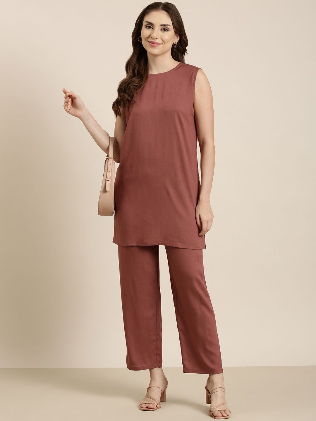 

SHOOLIN Round Neck Regular Top with Trousers, Brown