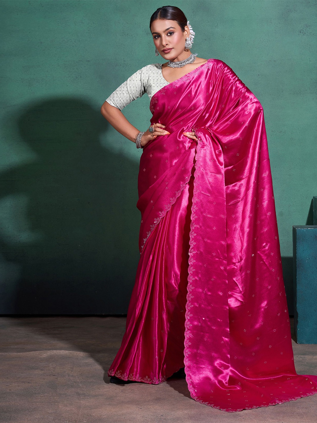 

Mitera Ethnic Motifs Beads and Stones Satin Saree, Pink