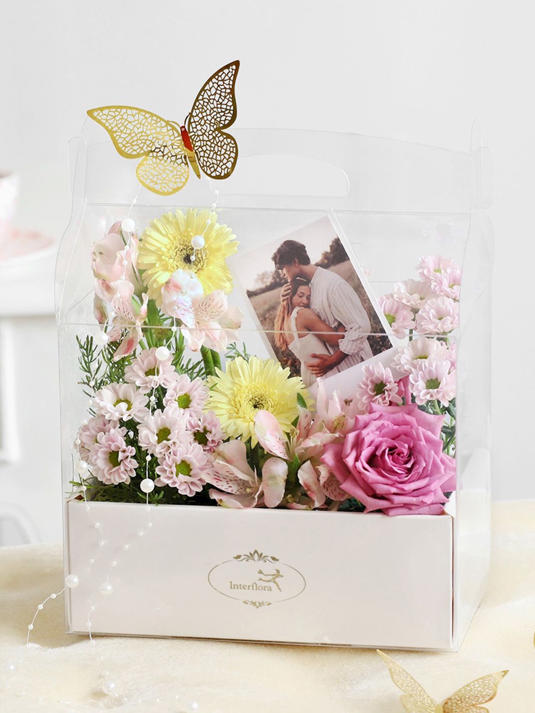 

Interflora Garden of Memories Fresh Flowers Bouquet, Pink