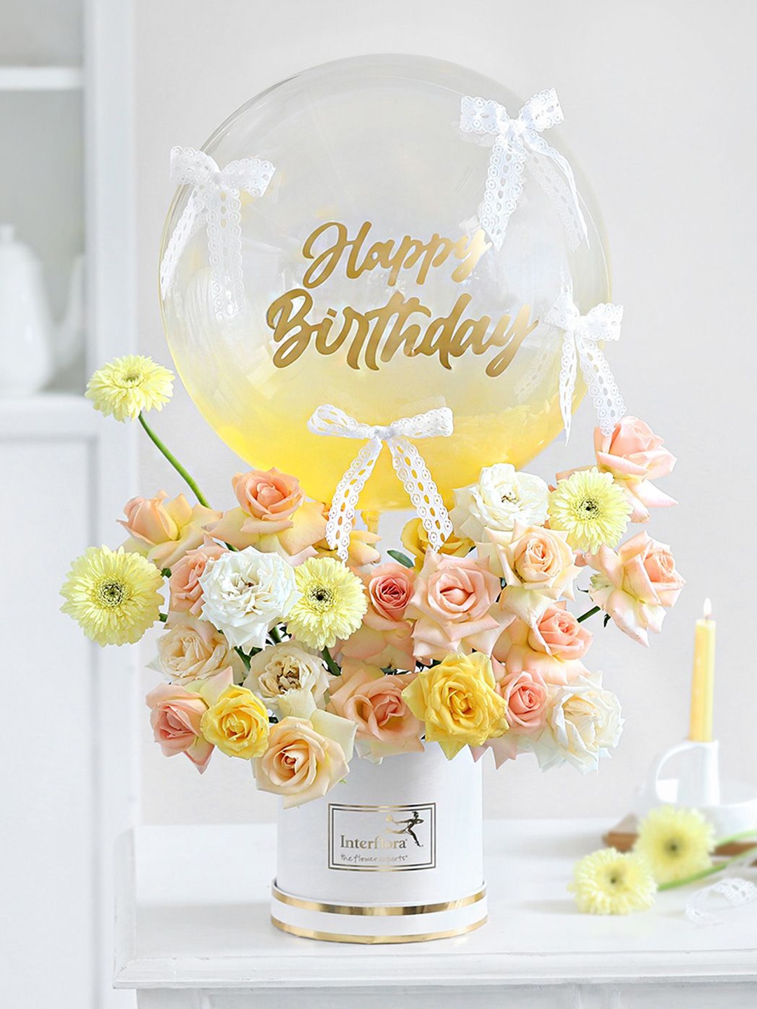 

Interflora Vanilla Sunshine Greetings Fresh Flowers, Yellow