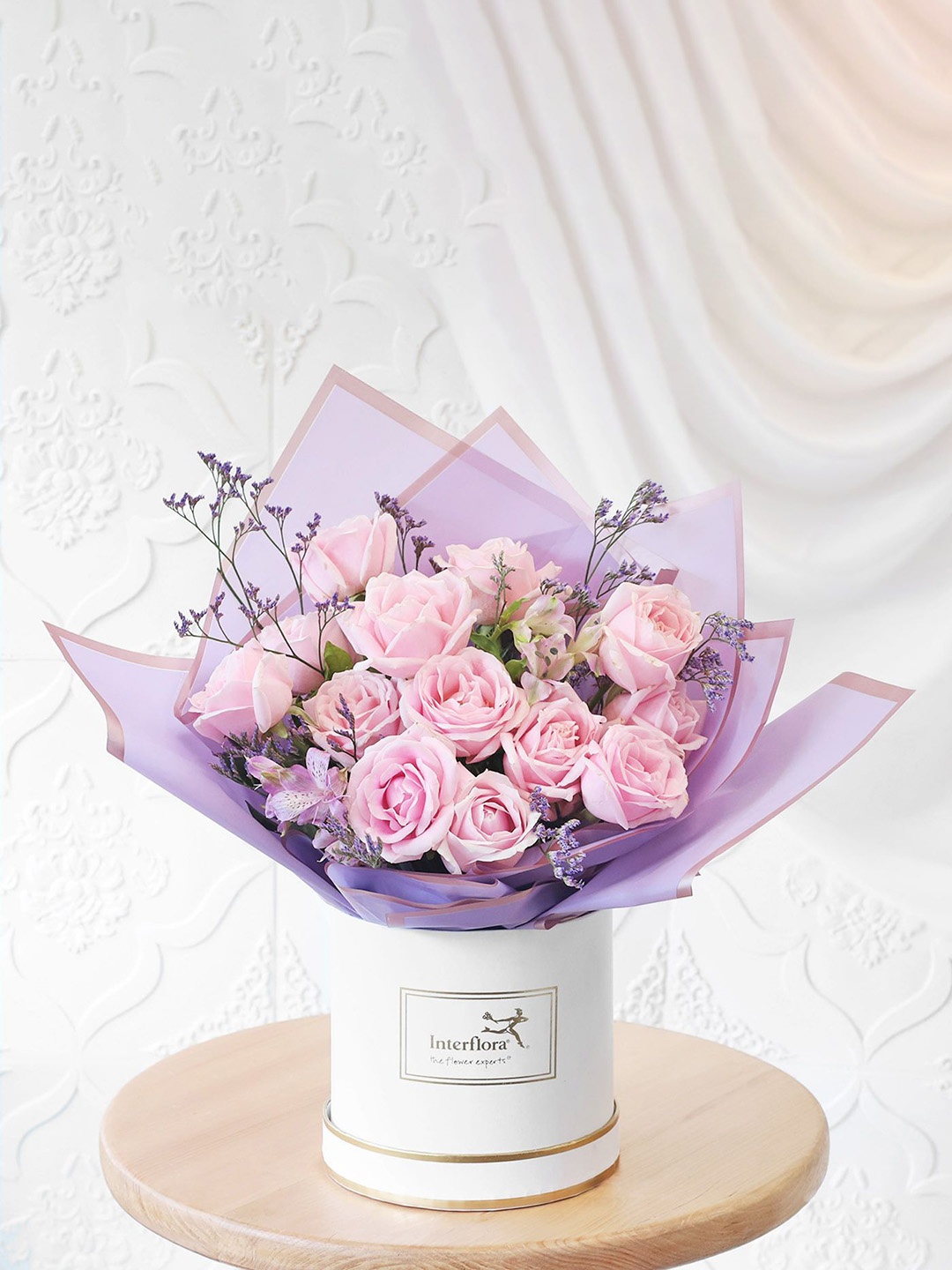 

Interflora 17-Pcs Mixed Fresh Flowers In Bouquet, Pink