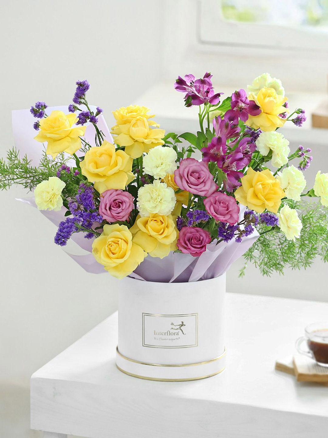 

Interflora 28-Pcs Mixed Fresh Flowers In Box, Yellow