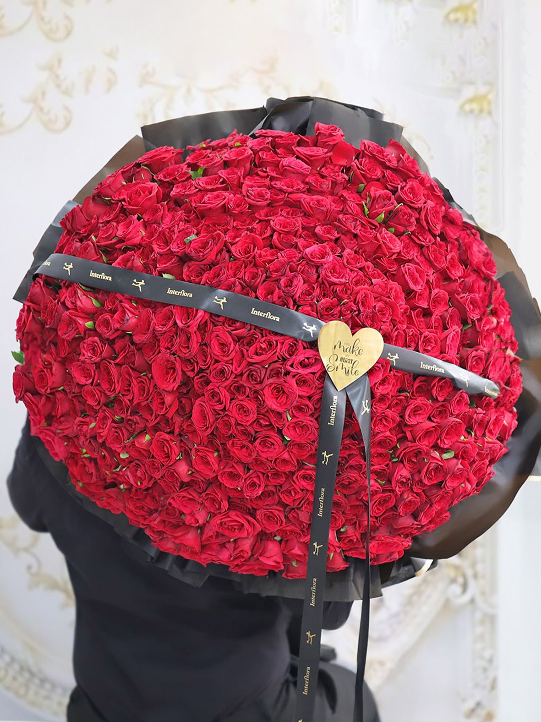 

Interflora 365 Roses Fresh Flowers Bouquet, Multi