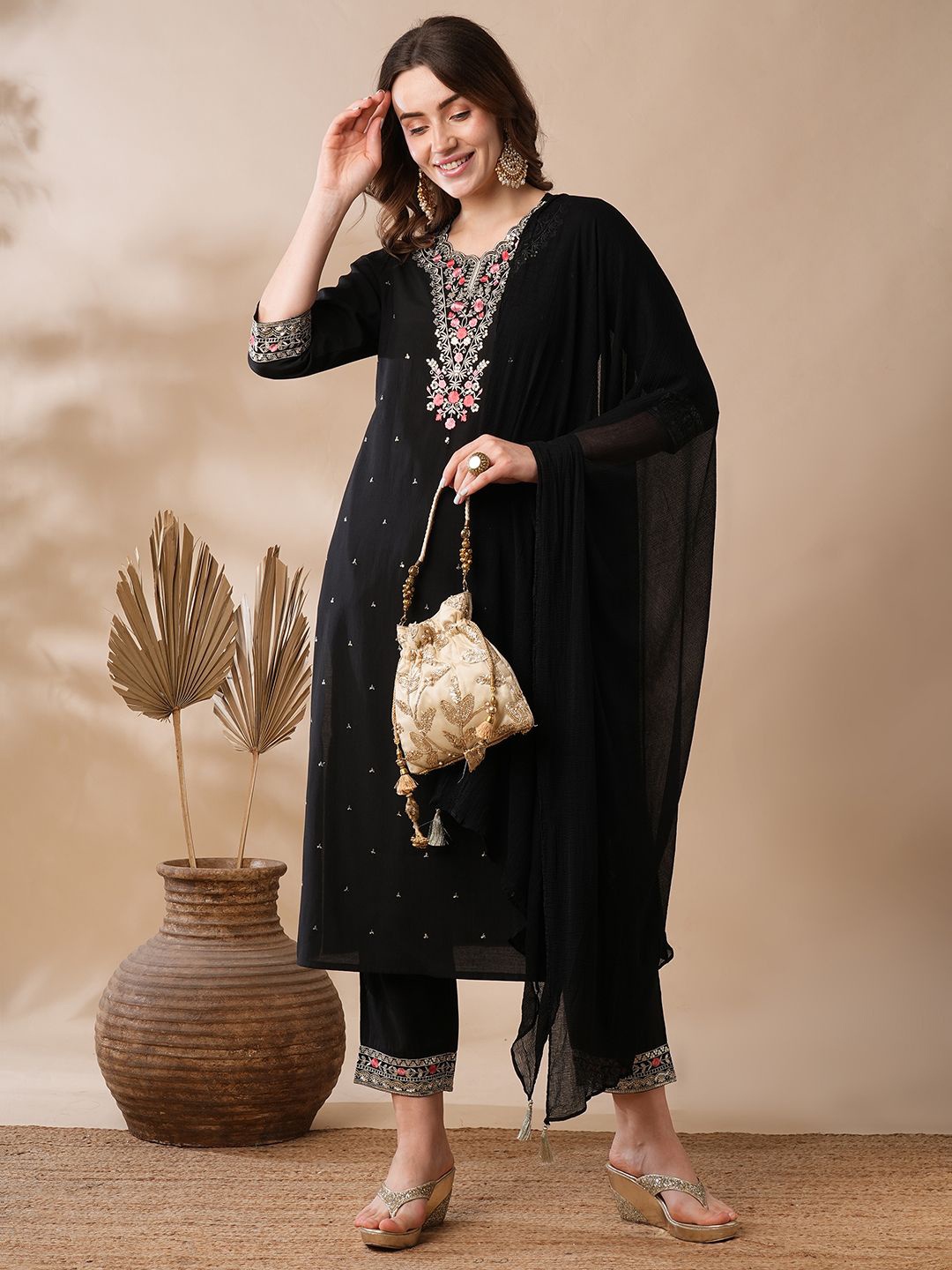 

Globus Black Floral Embroidered V-Neck Sequinned Kurta with Trousers & Dupatta