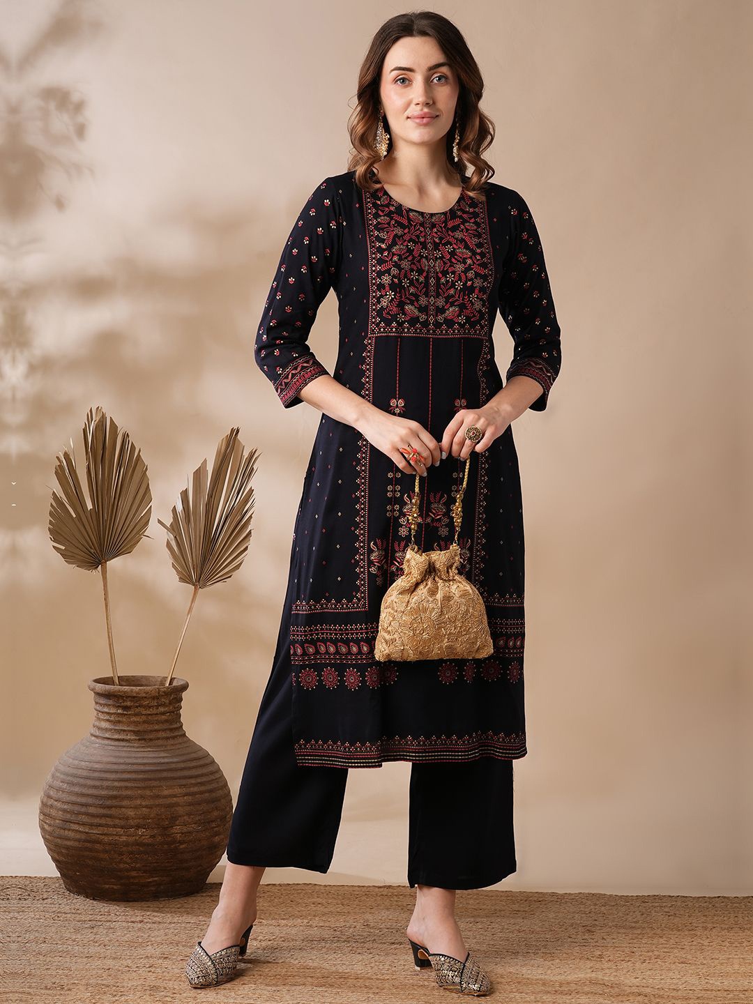 

Globus Black & Red Floral Printed Regular Kurta with Trousers